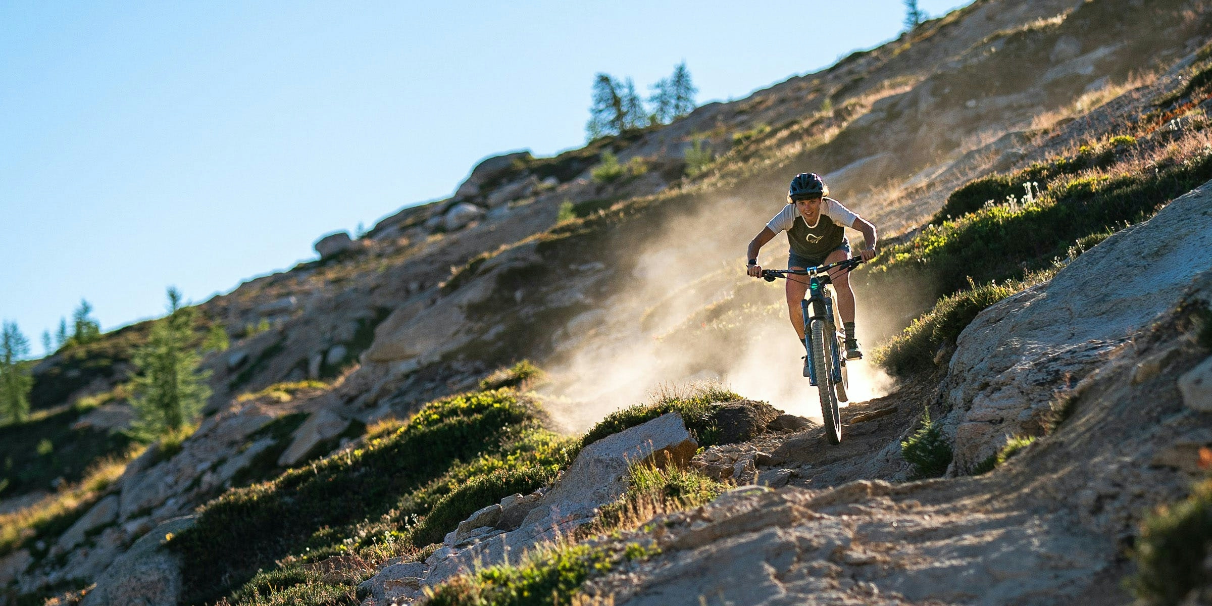 Juliana Rider: Delilah Cupp riding her Juliana Bicycles Furtado down a rocky singletrack trail